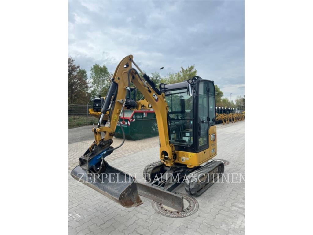 CAT 301.8-05A Bagri goseničarji