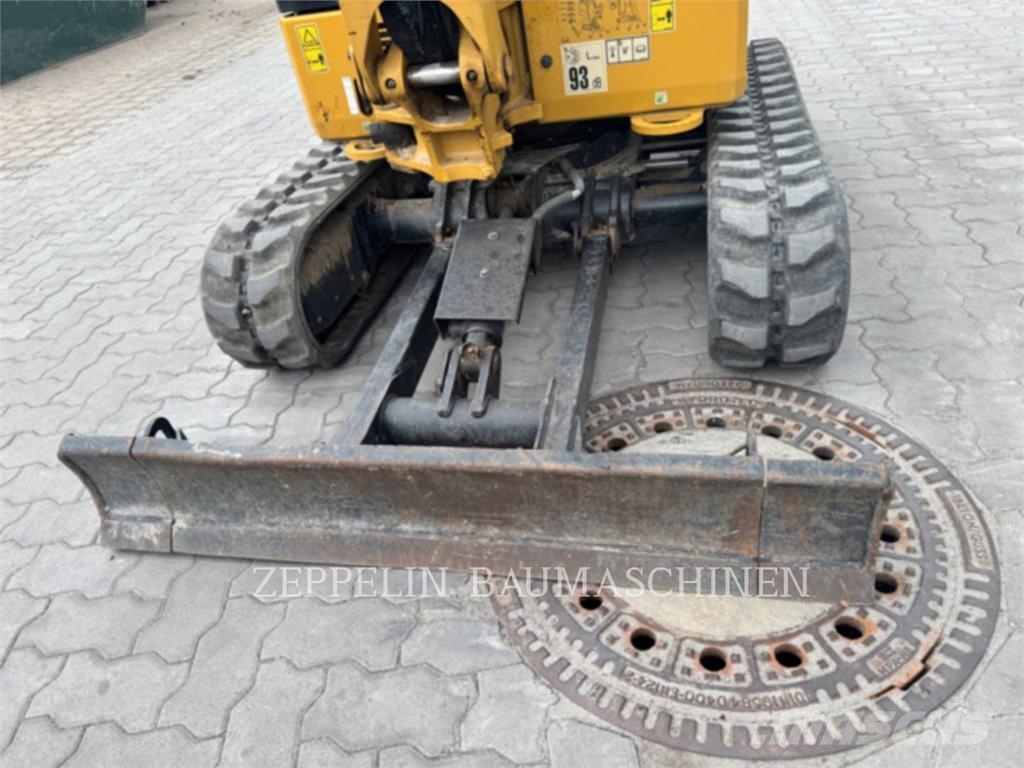 CAT 301.8-05A Bagri goseničarji