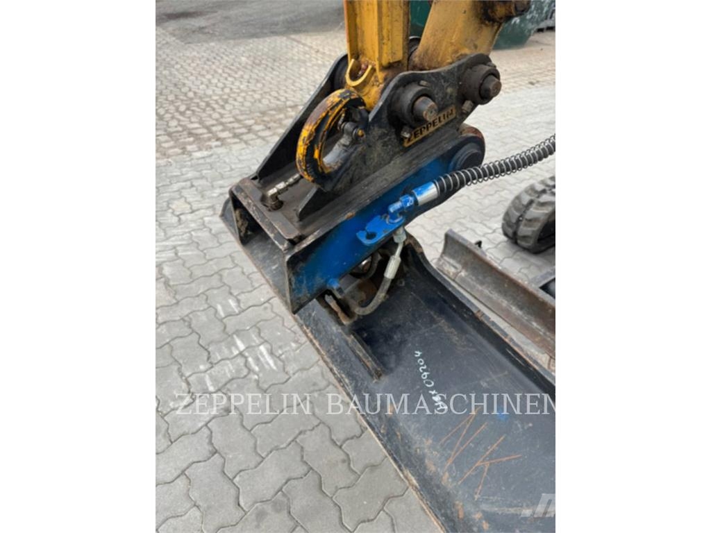 CAT 301.8-05A Bagri goseničarji