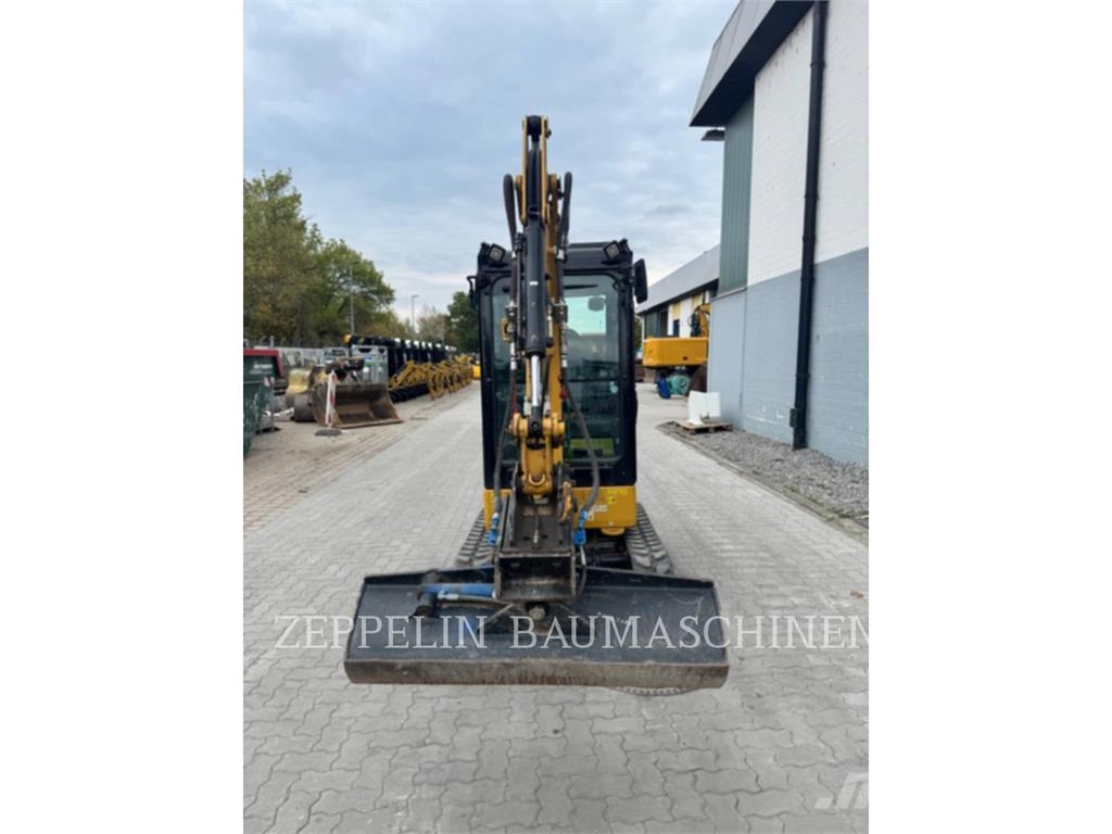 CAT 301.8-05A Bagri goseničarji