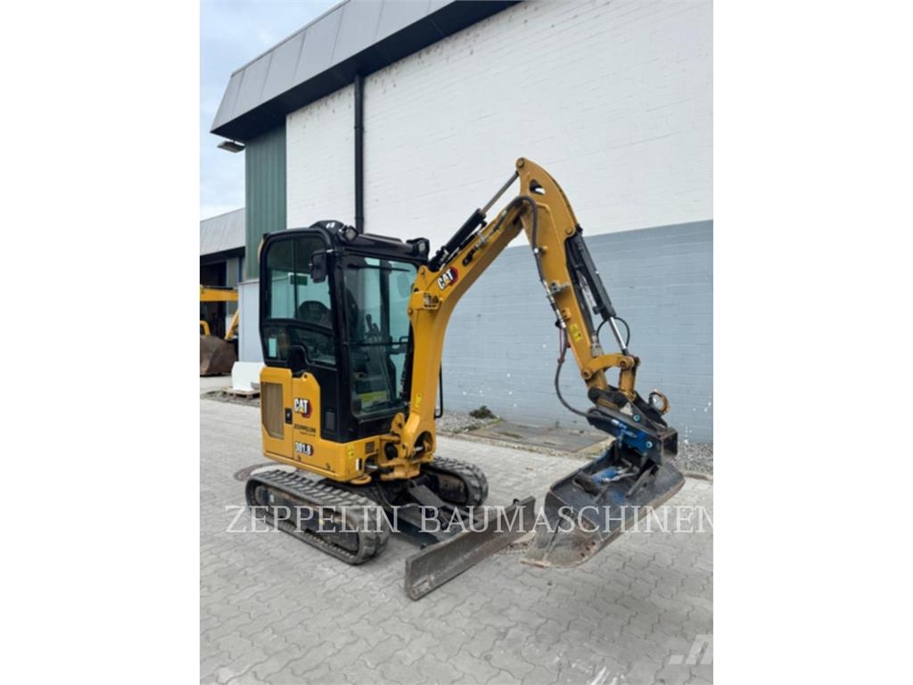 CAT 301.8-05A Bagri goseničarji