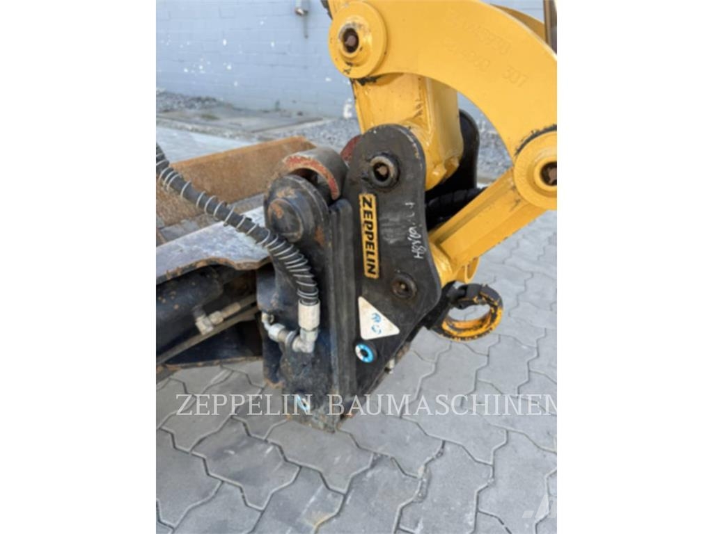 CAT 301.8-05A Bagri goseničarji