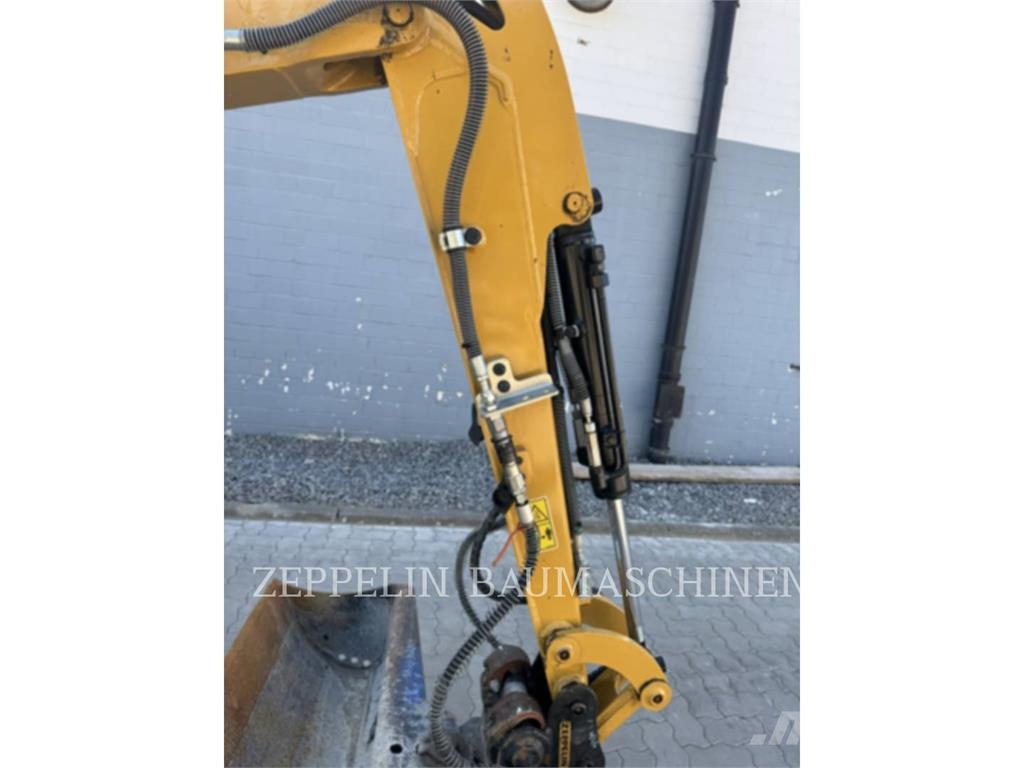 CAT 301.8-05A Bagri goseničarji