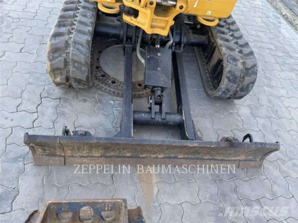 CAT 301.8-05A Bagri goseničarji