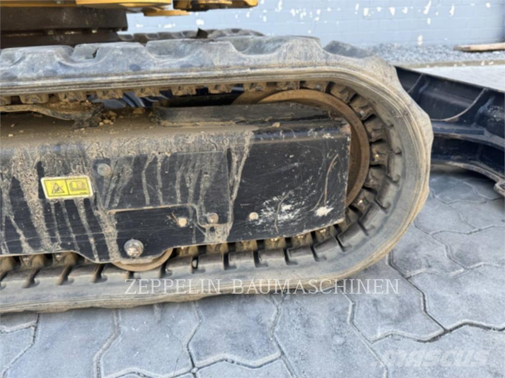 CAT 301.8-05A Bagri goseničarji
