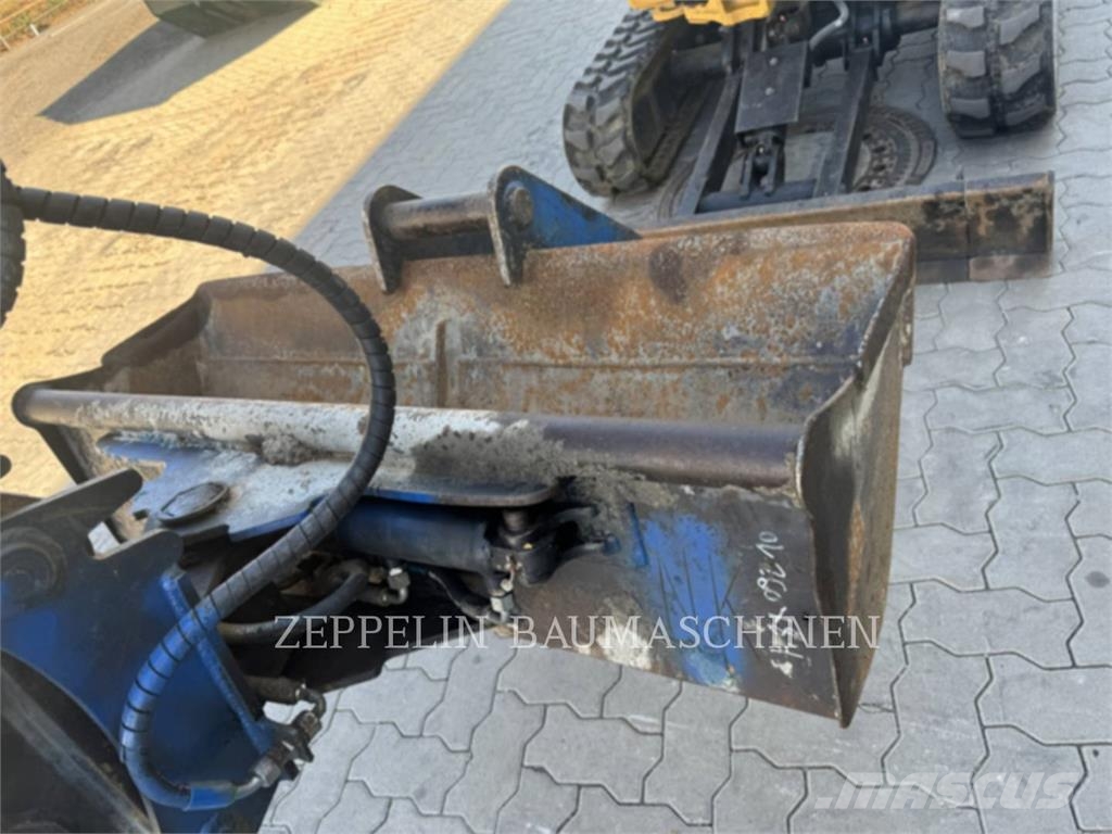 CAT 301.8-05A Bagri goseničarji