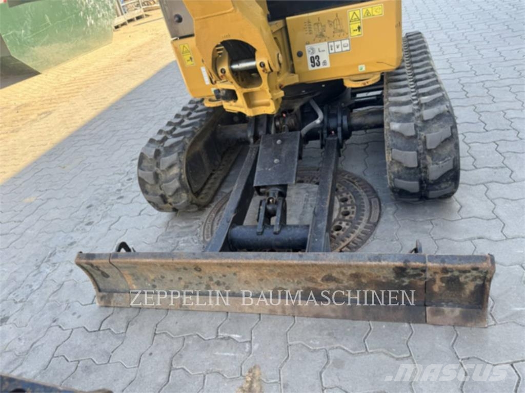 CAT 301.8-05A Bagri goseničarji