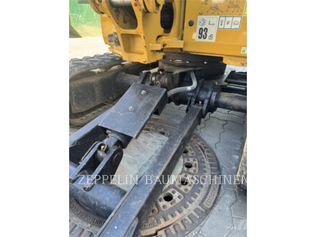 CAT 301.8-05A Bagri goseničarji