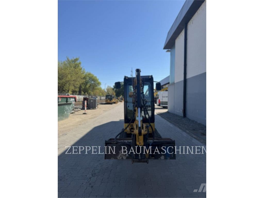 CAT 301.8-05A Bagri goseničarji