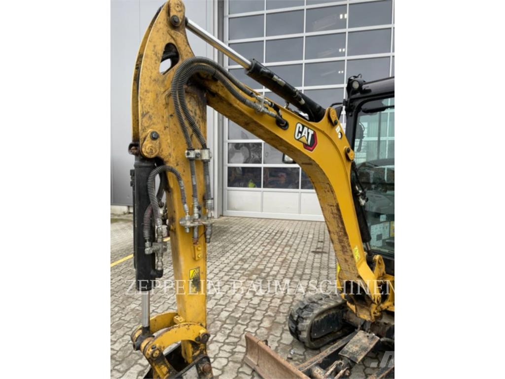 CAT 301.8-05A Bagri goseničarji