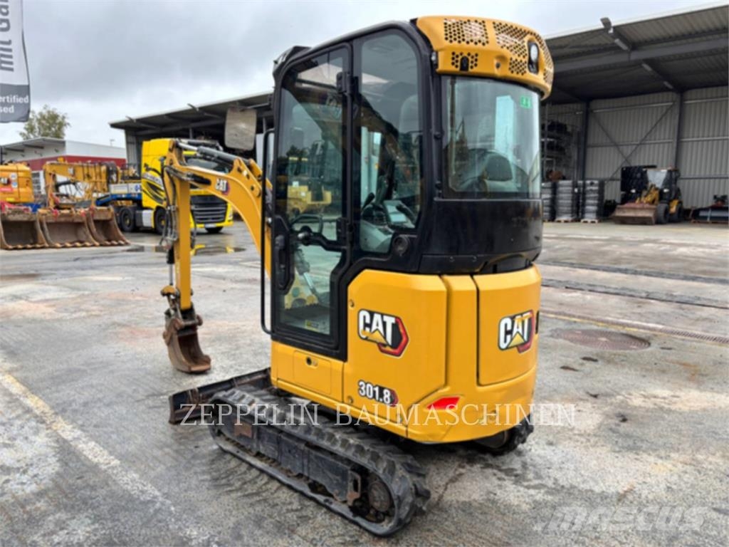 CAT 301.8-05A Koparki gąsienicowe