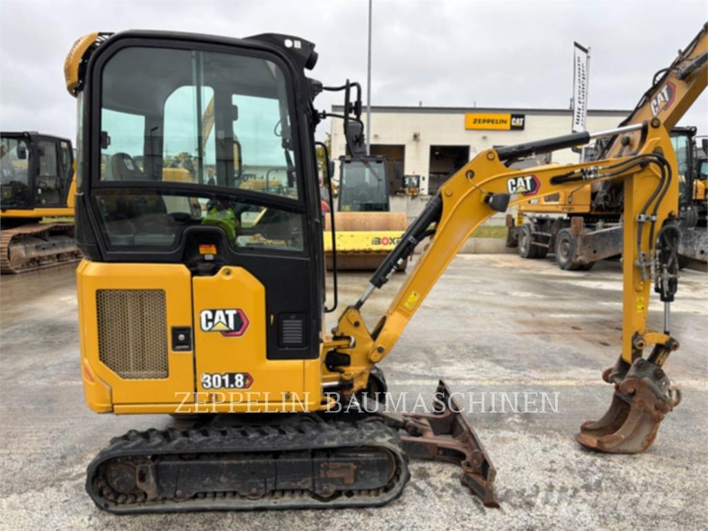 CAT 301.8-05A Koparki gąsienicowe