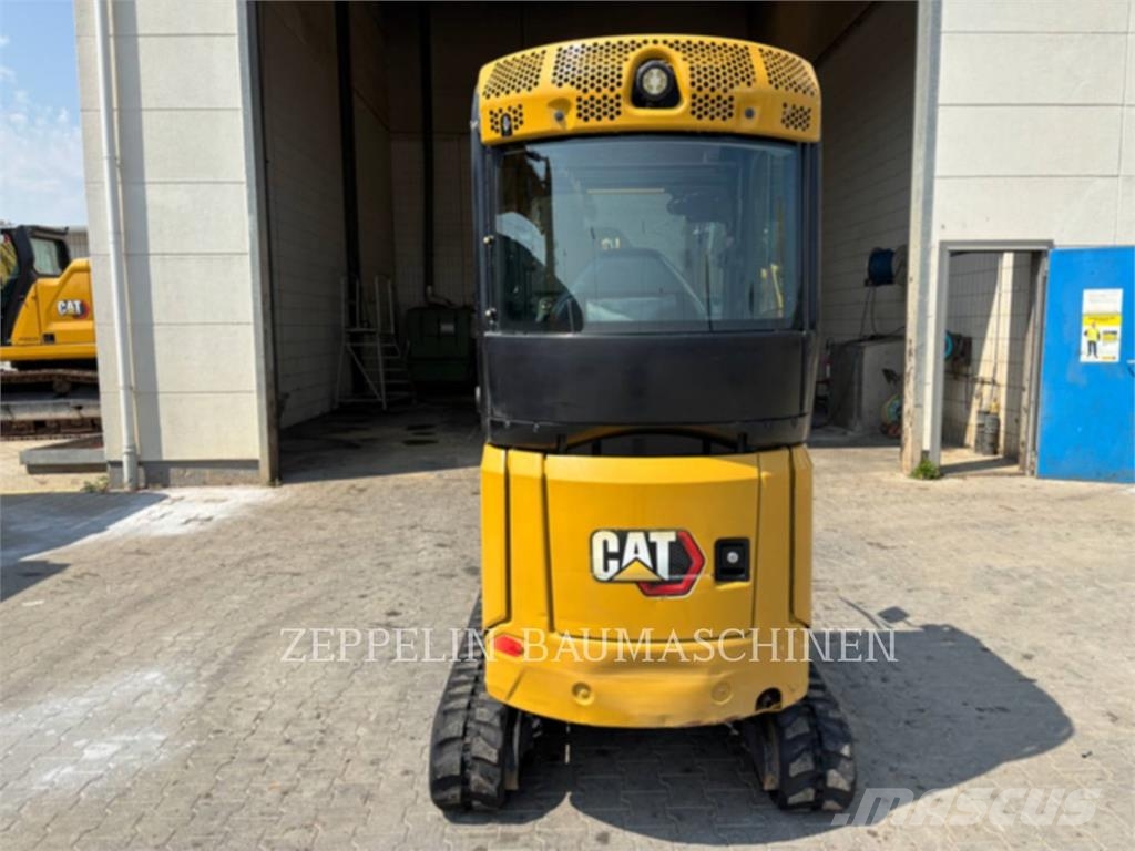 CAT 301.8-05A Koparki gąsienicowe