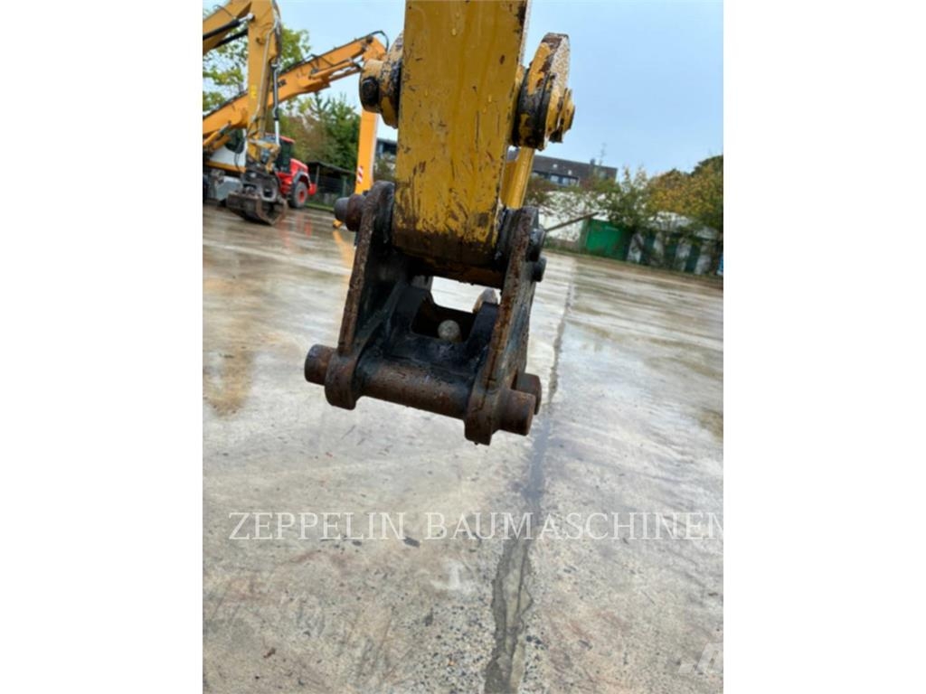 CAT 301.8-05A Crawler excavators