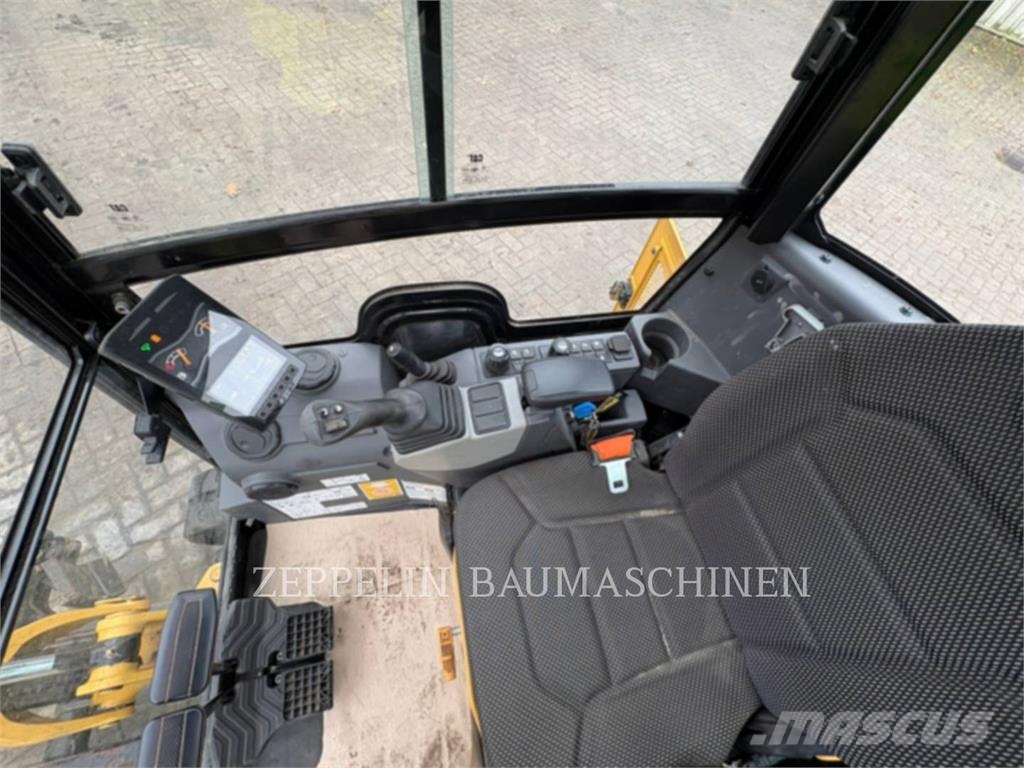 CAT 301.8-05A Bagri goseničarji