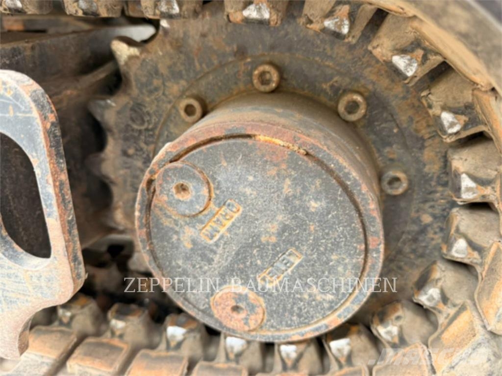 CAT 301.8-05A Bagri goseničarji