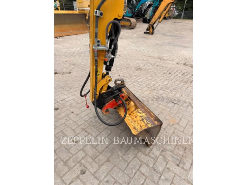 CAT 301.8-05A Bagri goseničarji