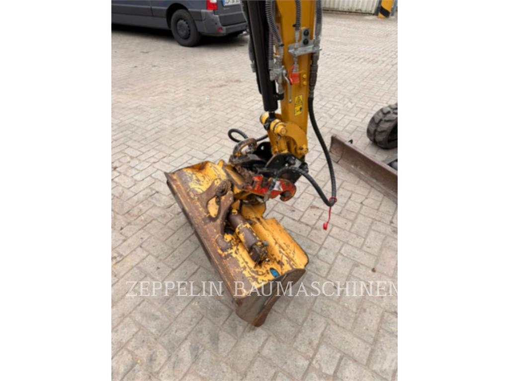 CAT 301.8-05A Bagri goseničarji