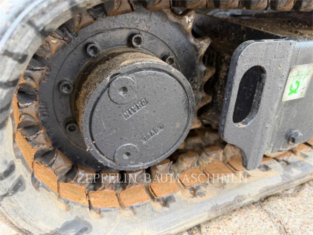 CAT 301.8-05A Гусеничные экскаваторы