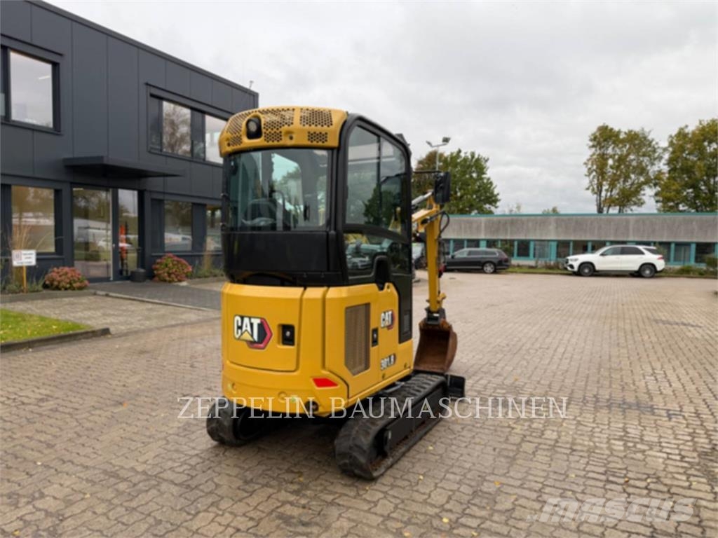 CAT 301.8-05A Гусеничные экскаваторы