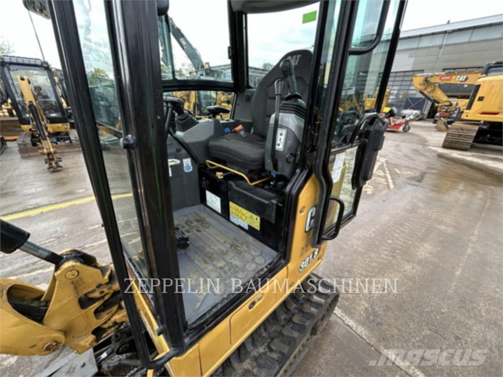 CAT 301.8-05A Raupenbagger