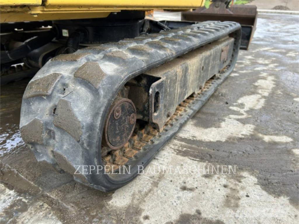 CAT 301.8-05A Raupenbagger