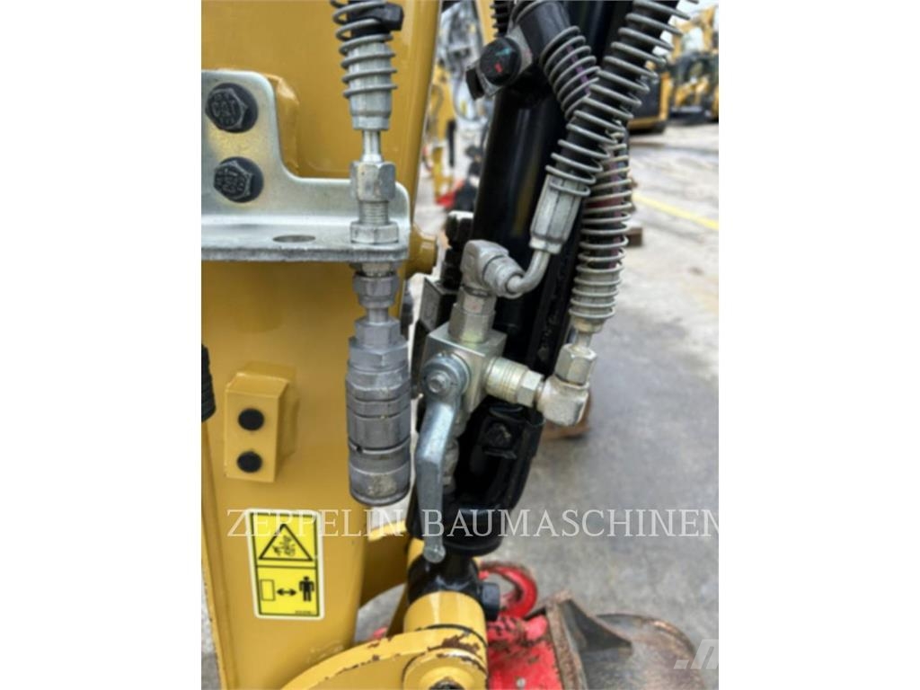 CAT 301.8-05A Raupenbagger