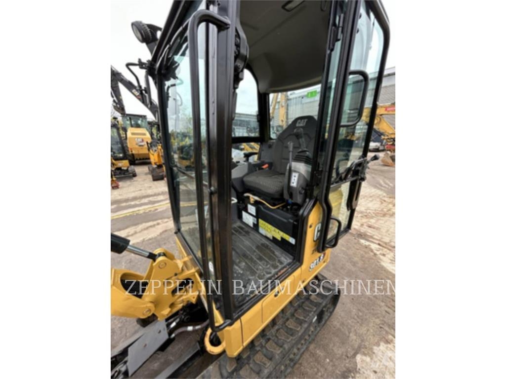 CAT 301.8-05A Raupenbagger