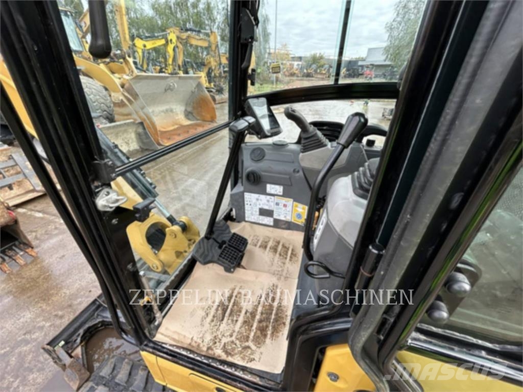 CAT 301.8-05A Raupenbagger