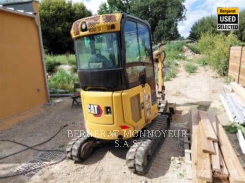 CAT 302 Mini pelle < 7t