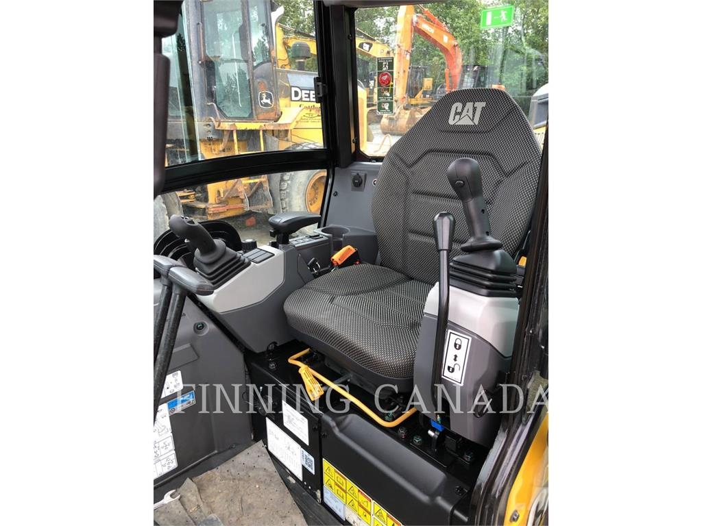 CAT 302-05 Excavadoras sobre orugas
