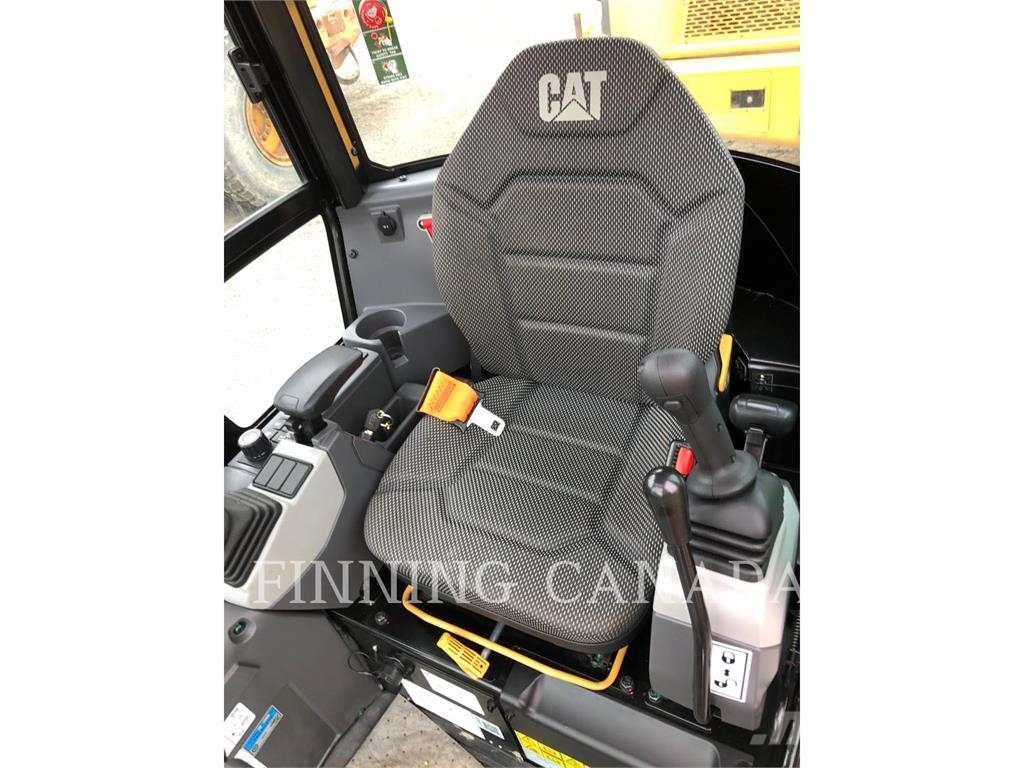 CAT 302-05 Excavadoras sobre orugas