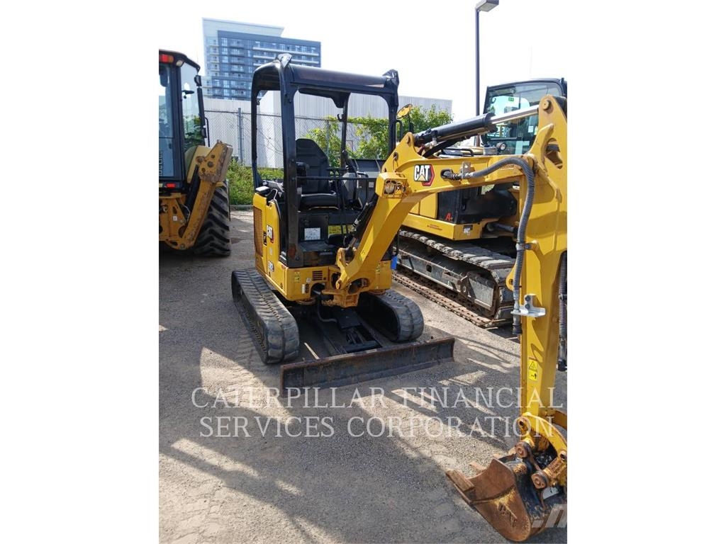 CAT 302-05A CR Bandgrävare