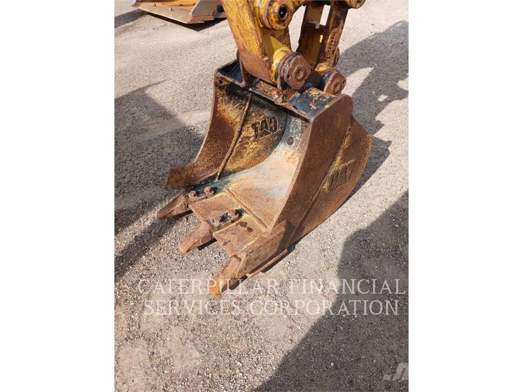 CAT 302-05A CR Bandgrävare