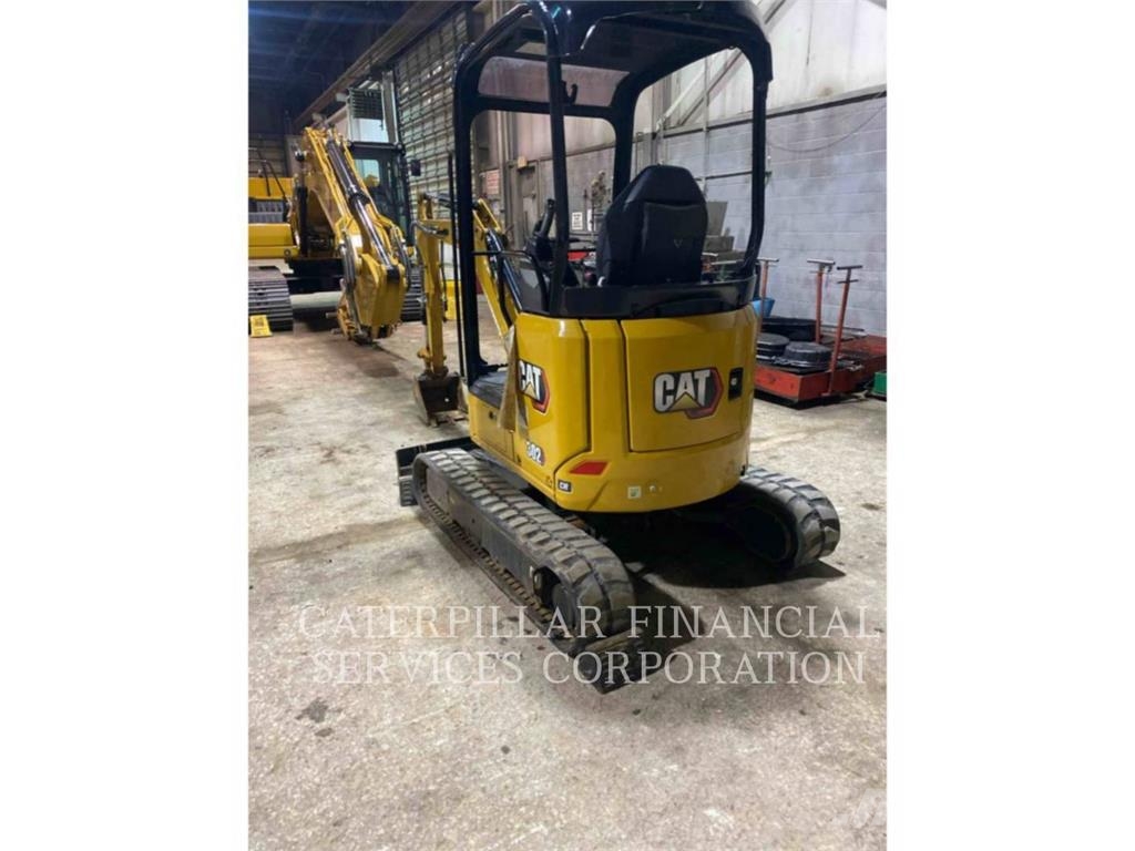 CAT 302-05A CR Bandgrävare