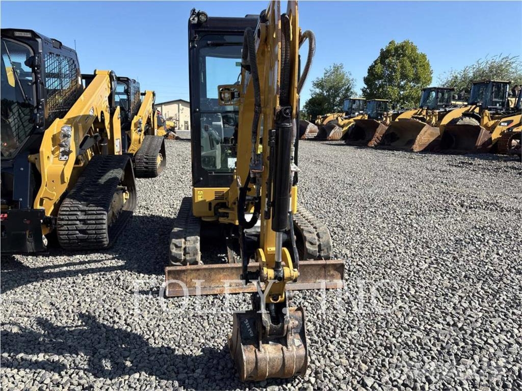 CAT 302-05CR Excavatoare pe șenile