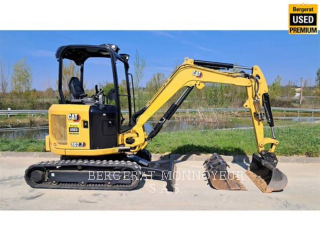 CAT 302.7 حفارات صغيرة أقل من 7 طن (حفارات صغيرة)