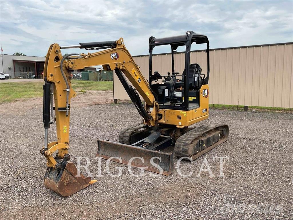 CAT 302.7 Excavadoras sobre orugas