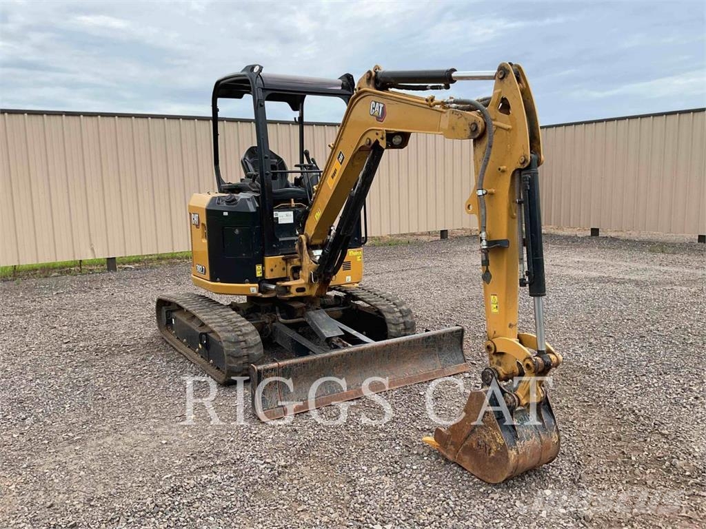 CAT 302.7 Excavadoras sobre orugas