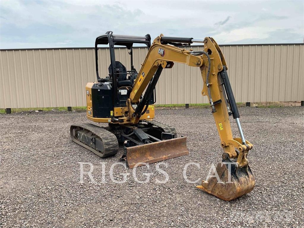 CAT 302.7 Excavadoras sobre orugas