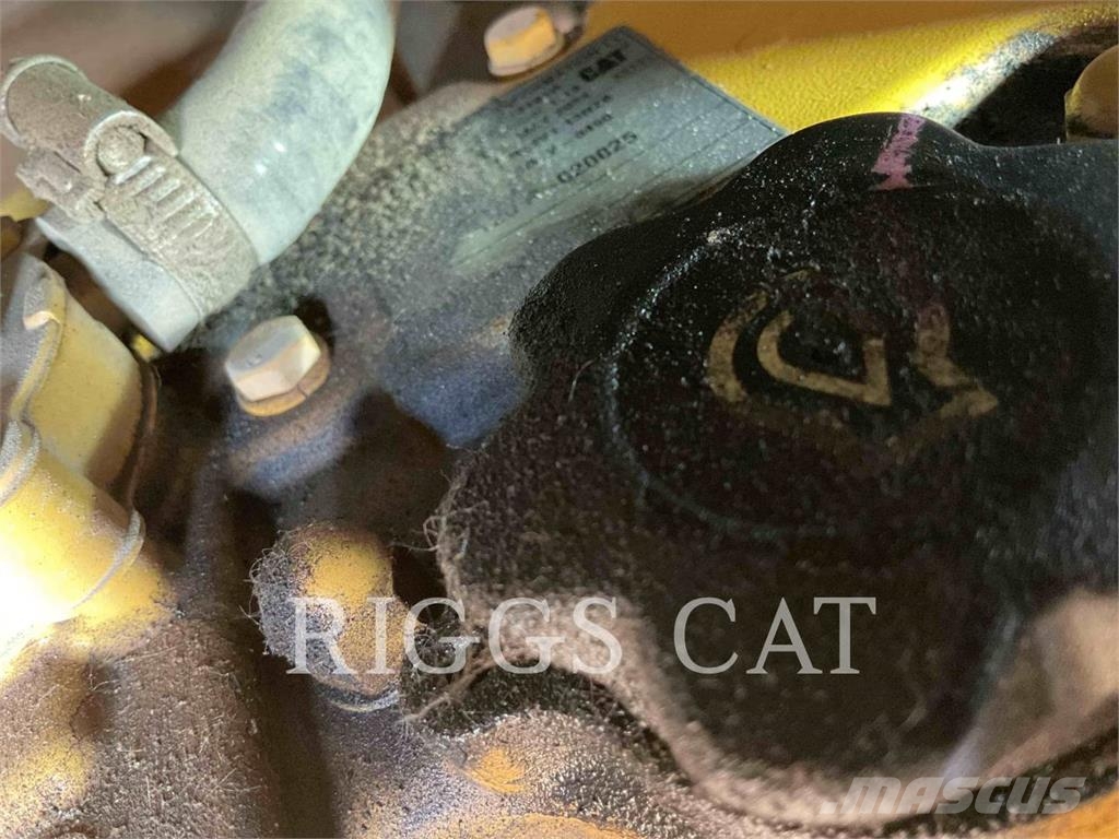 CAT 302.7 Excavadoras sobre orugas