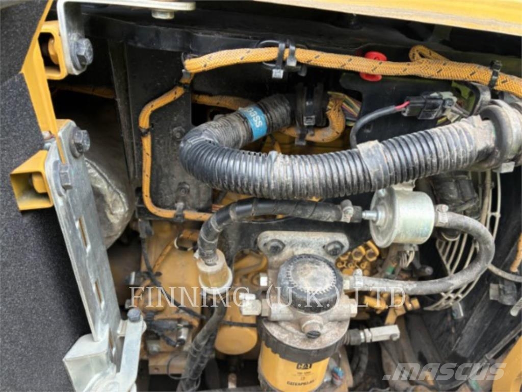 CAT 302.7 Crawler excavators
