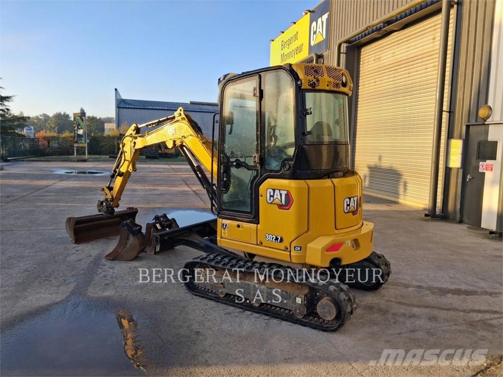 CAT 302.7 Mini pelle < 7t