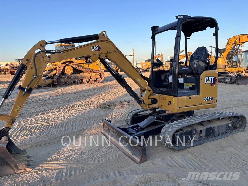 CAT 302.7-07CR Bandgrävare