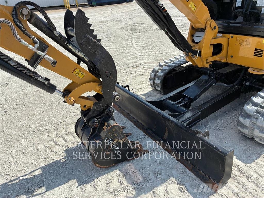 CAT 302.7-07CR Kāpurķēžu ekskavatori