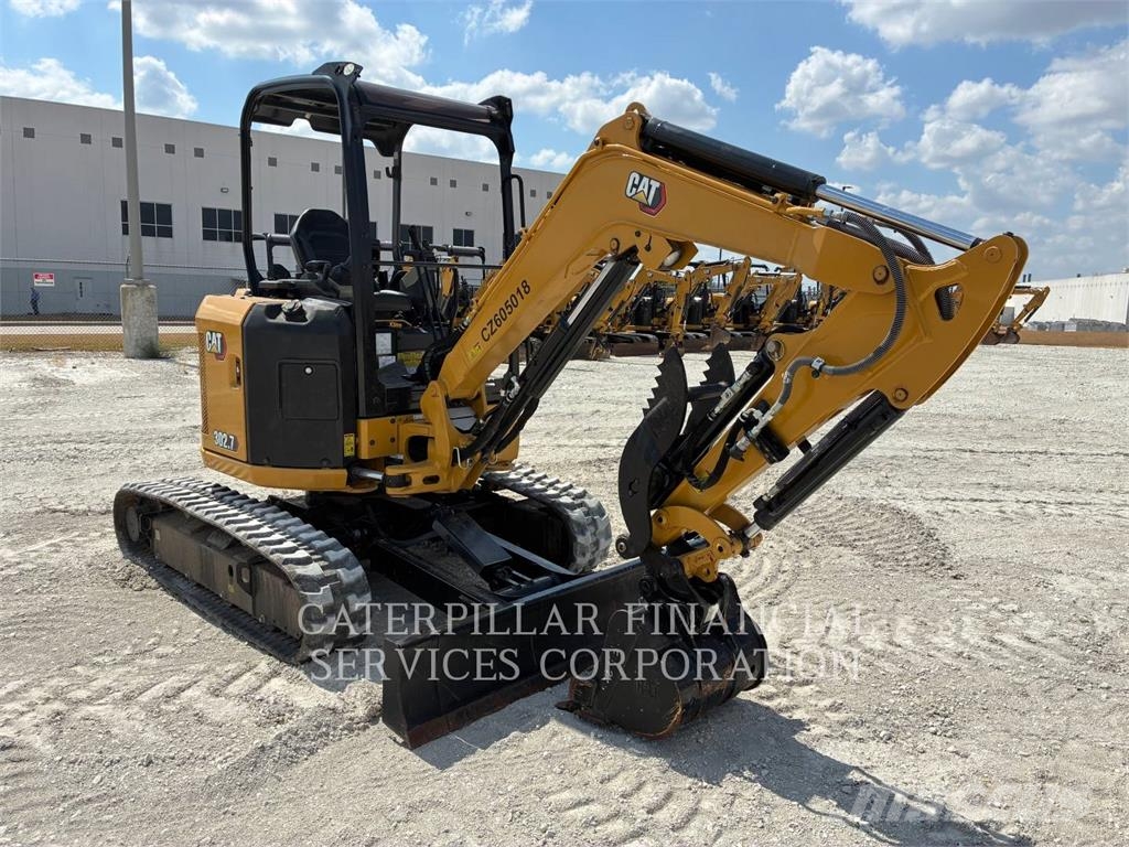 CAT 302.7-07CR Kāpurķēžu ekskavatori