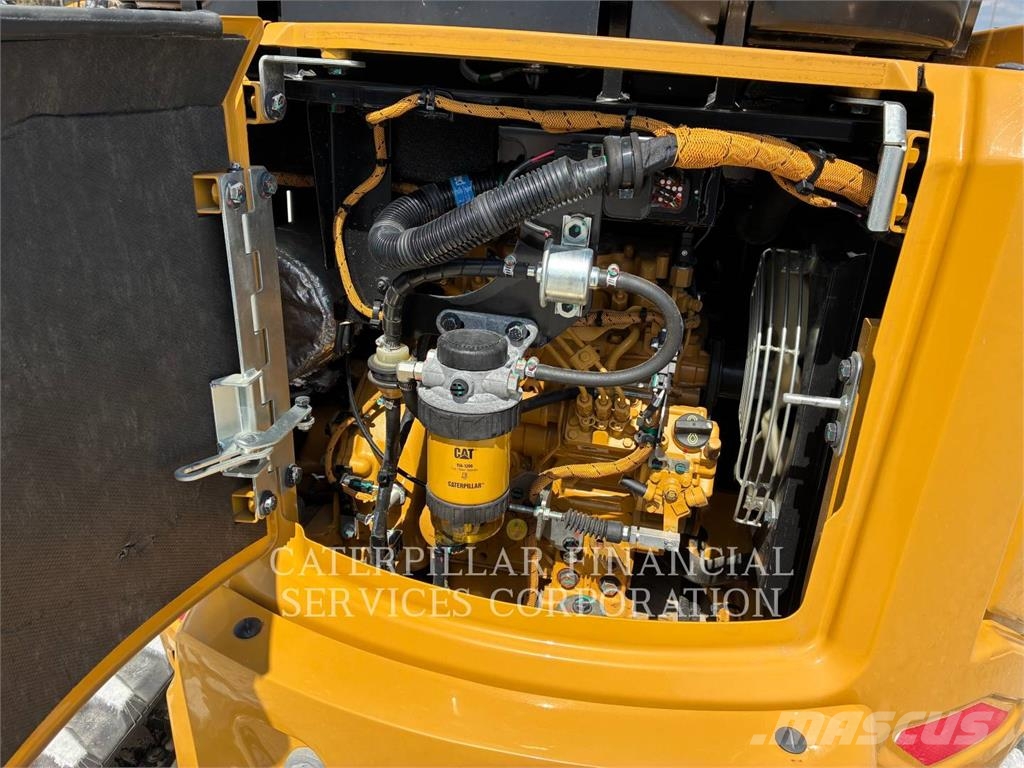 CAT 302.7-07CR Kāpurķēžu ekskavatori