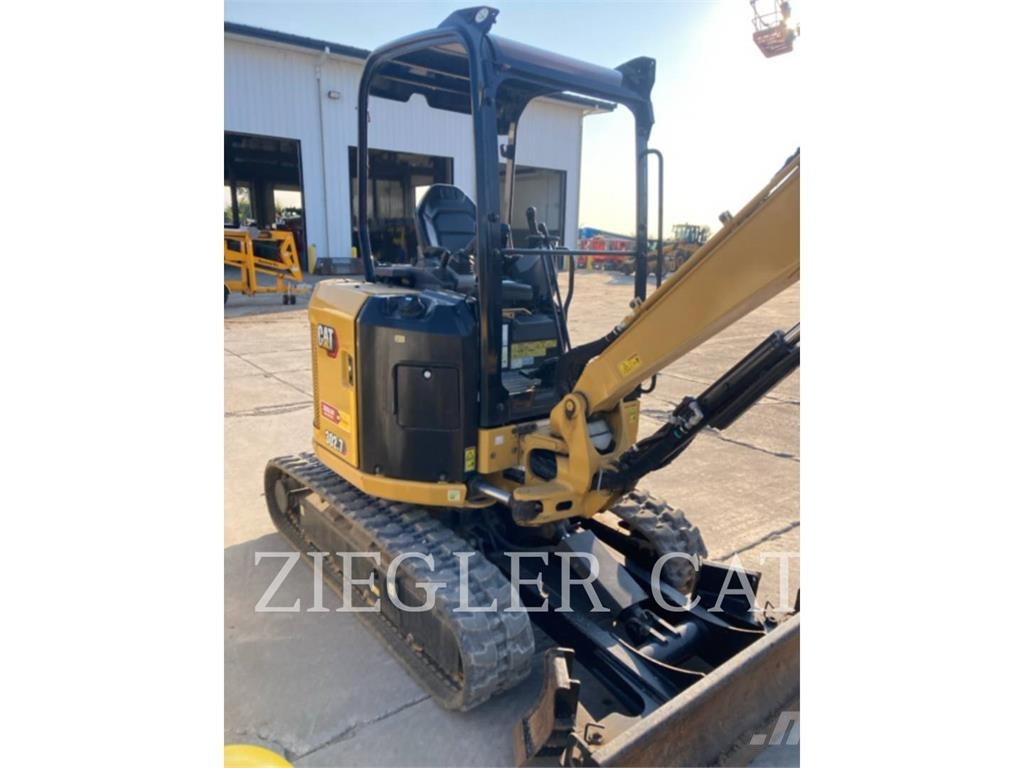 CAT 302.7-07CR Escavatori cingolati