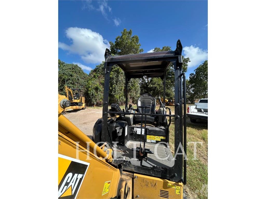 CAT 302.7 CR Kāpurķēžu ekskavatori