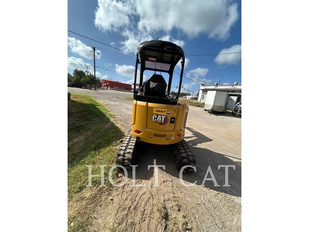 CAT 302.7 CR Kāpurķēžu ekskavatori
